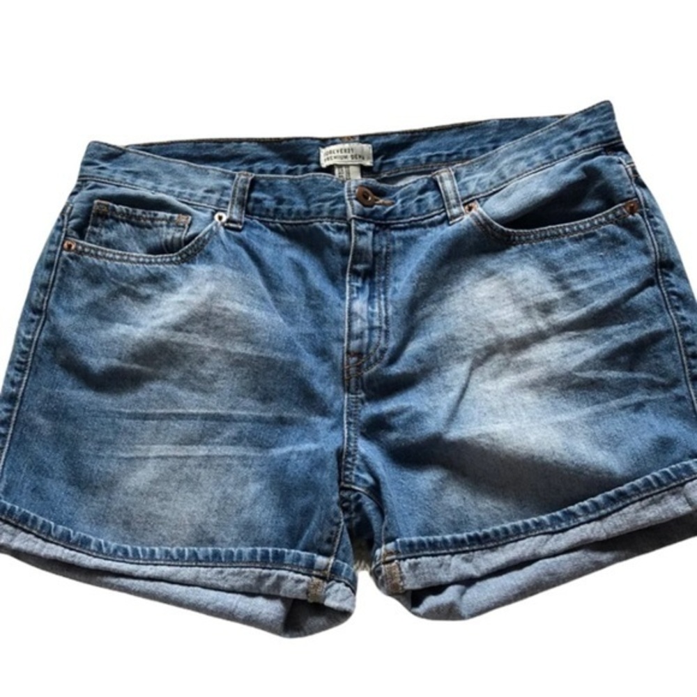 Forever21‎ Shorts premium Denim Waist 30